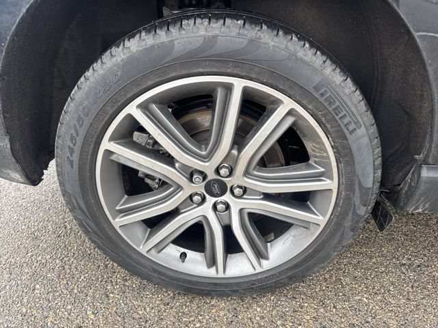 Certified 2024 Ford Edge Titanium w/ Equipment Group 301A AWD/4WD image 20