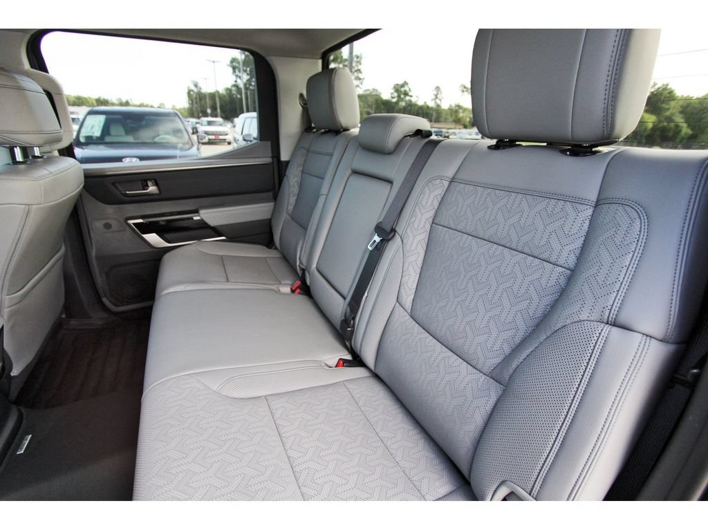 Used 2024 Toyota Tundra Limited AWD/4WD image 15