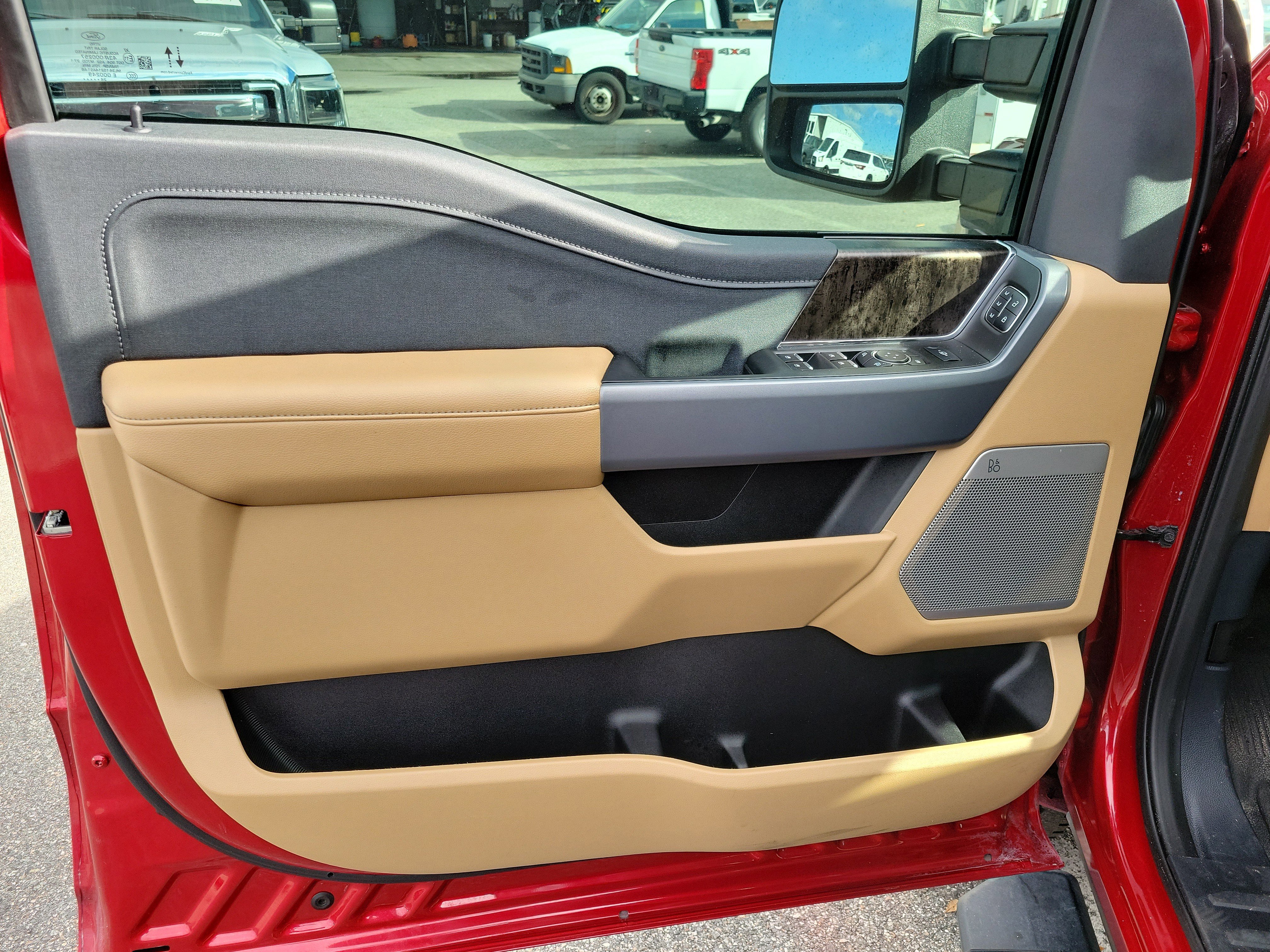 Certified 2024 Ford F250 Lariat w/ Sport Appearance Package image 5