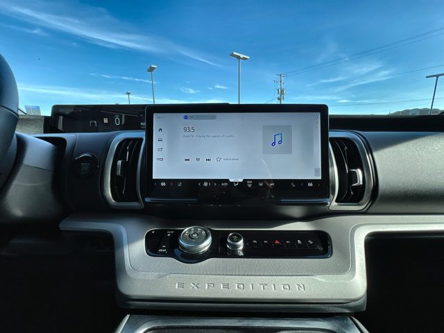 Certified 2026 Ford Expedition Max Active AWD/4WD image 17