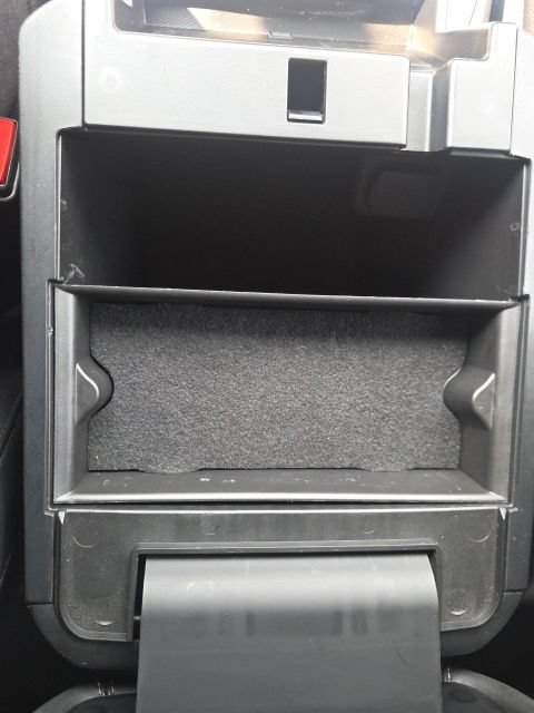 Certified 2021 Ford Explorer XLT w/ Equipment Group 202A AWD/4WD image 38