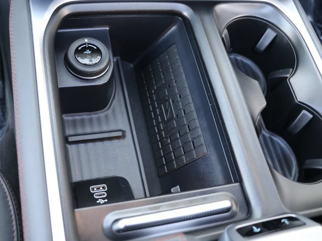 Certified 2025 Ford Expedition Active AWD/4WD image 26