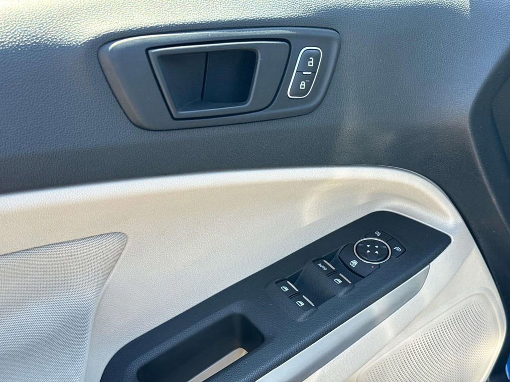 Certified 2019 Ford EcoSport S image 21