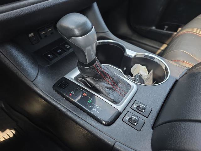 Used 2019 Toyota Highlander SE AWD/4WD image 36