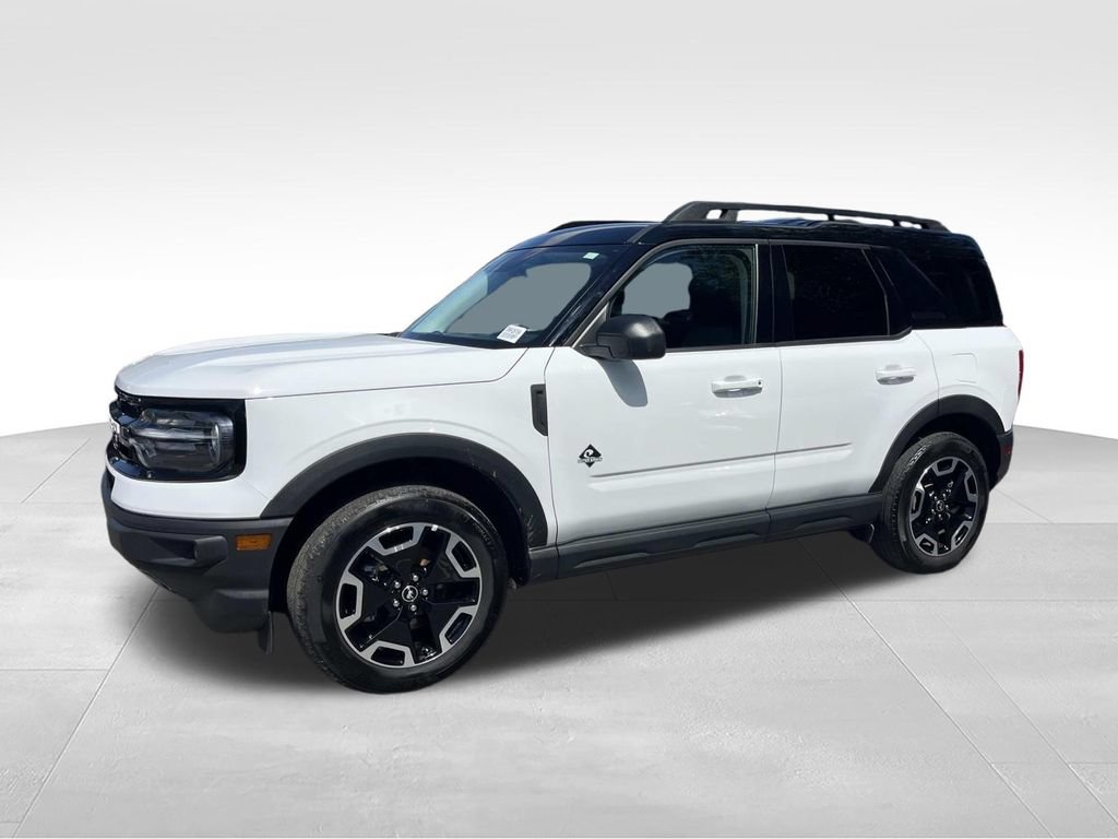Certified 2024 Ford Bronco Sport Outer Banks w/ Tech Package AWD/4WD image 10
