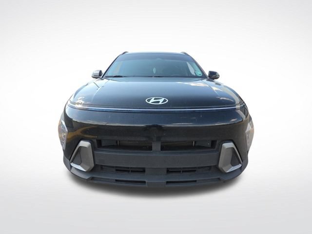 Used 2024 Hyundai Kona SEL w/ Convenience Package FWD image 2