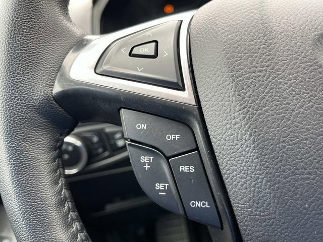 Certified 2024 Ford Edge Titanium image 32