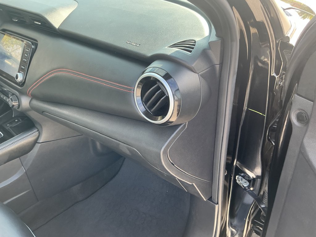 Used 2023 Nissan Kicks SR w/ SR Premium Package FWD image 24