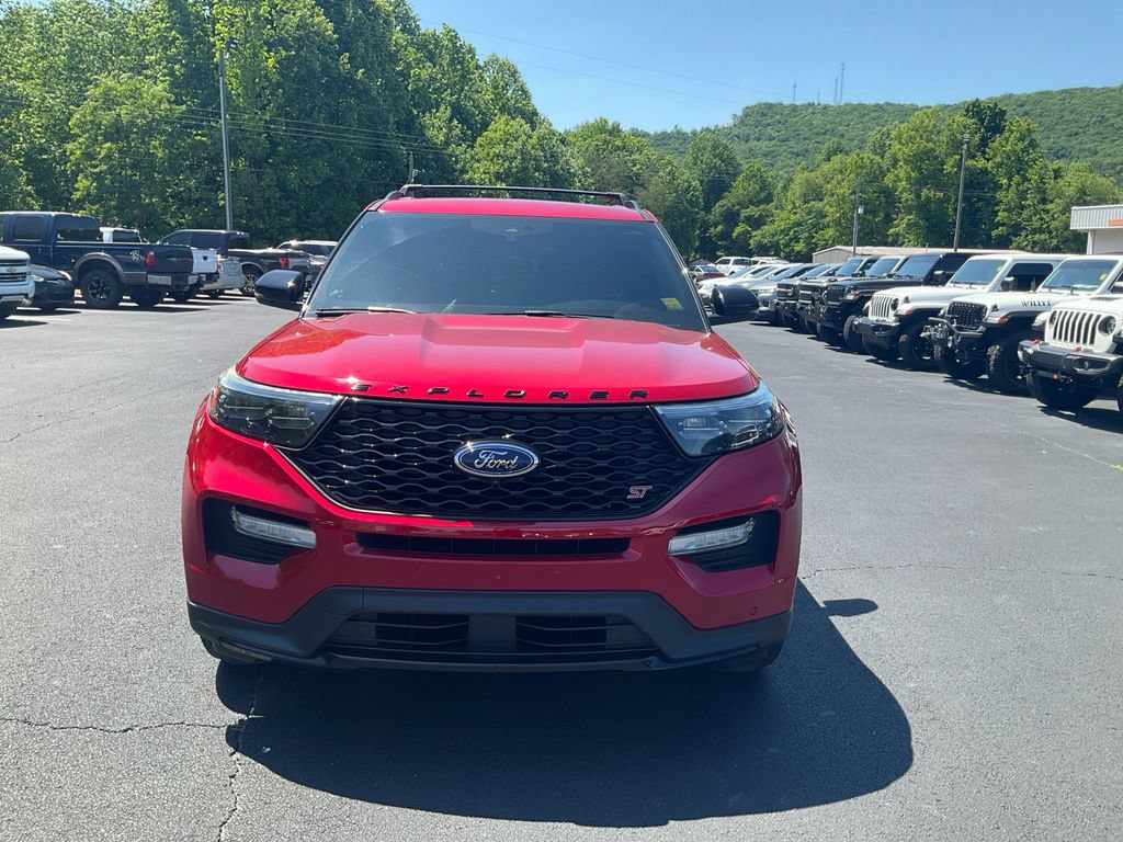 Certified 2021 Ford Explorer ST w/ Equipment Group 401A AWD/4WD image 2