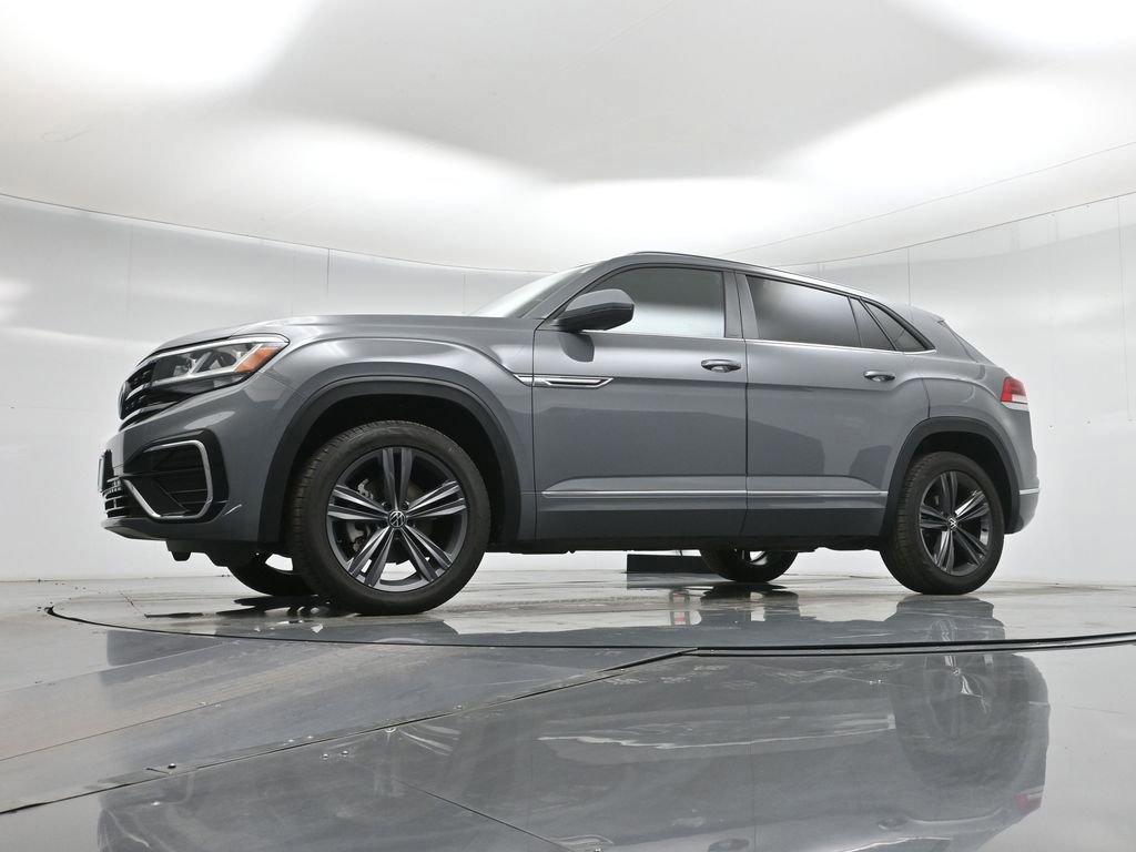 Used 2021 Volkswagen Atlas Cross Sport SE image 25