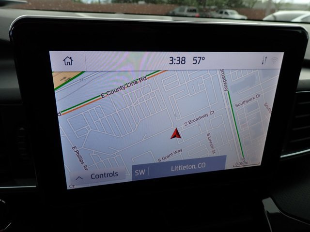 Certified 2023 Ford Explorer ST-Line w/ Class IV Trailer Tow Package image 24