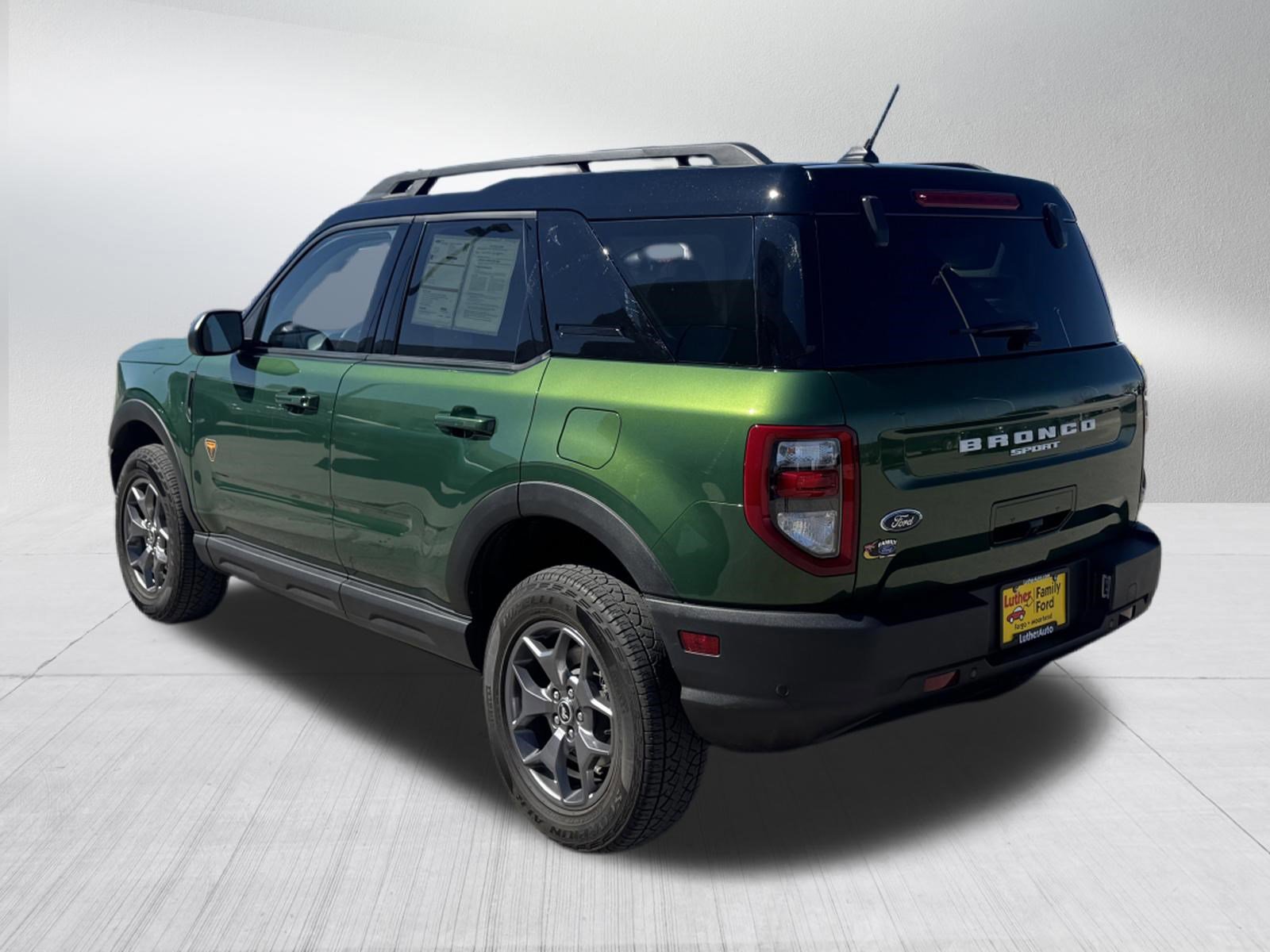 Certified 2024 Ford Bronco Sport Badlands w/ Premium Package AWD/4WD image 3