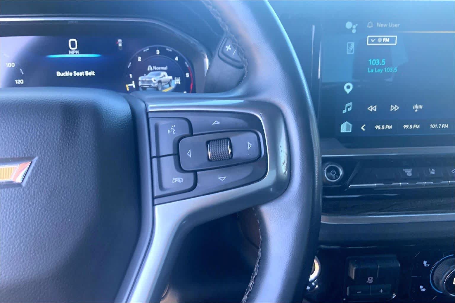 Used 2024 Chevrolet Silverado 2500 LT AWD/4WD image 25