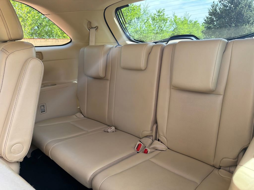 Used 2019 Toyota Highlander XLE AWD/4WD image 26