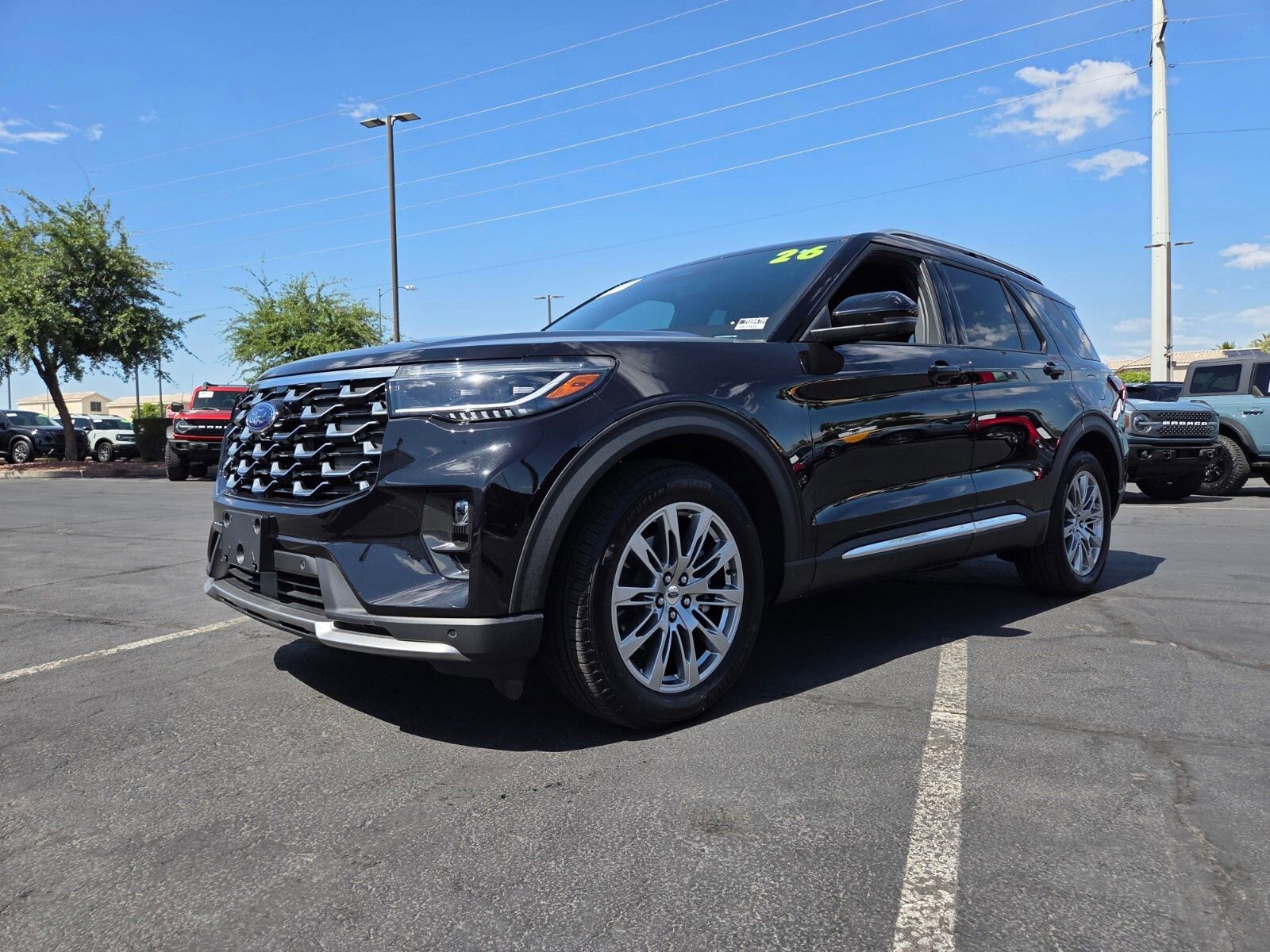 Certified 2026 Ford Explorer Platinum RWD image 2
