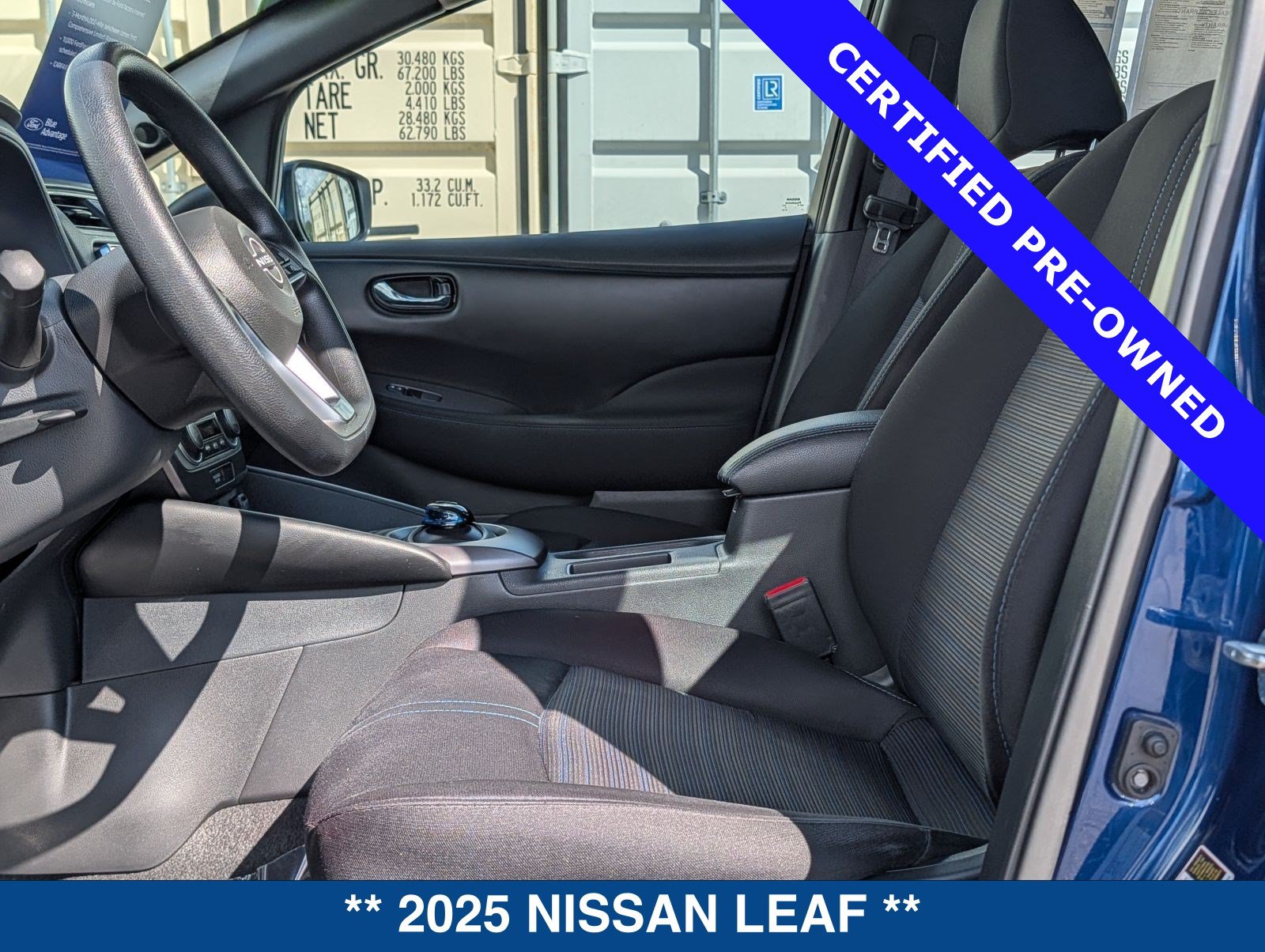 Used 2025 Nissan Leaf S FWD image 21