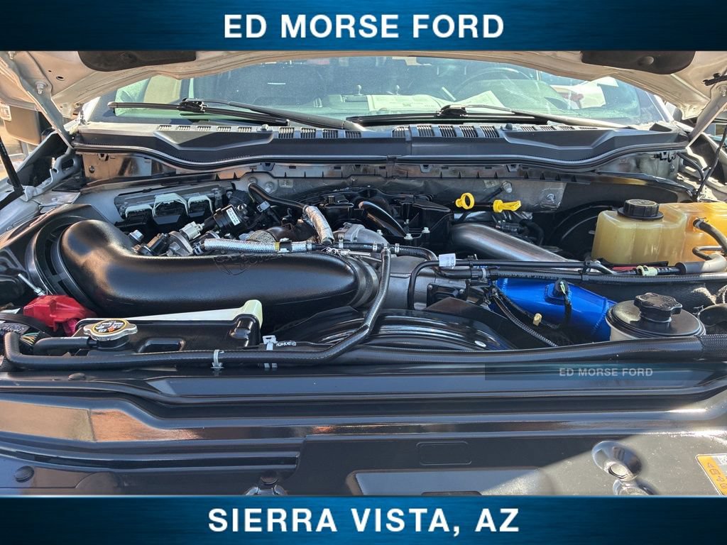Certified 2019 Ford F250 Platinum w/ Platinum Ultimate Package AWD/4WD image 44