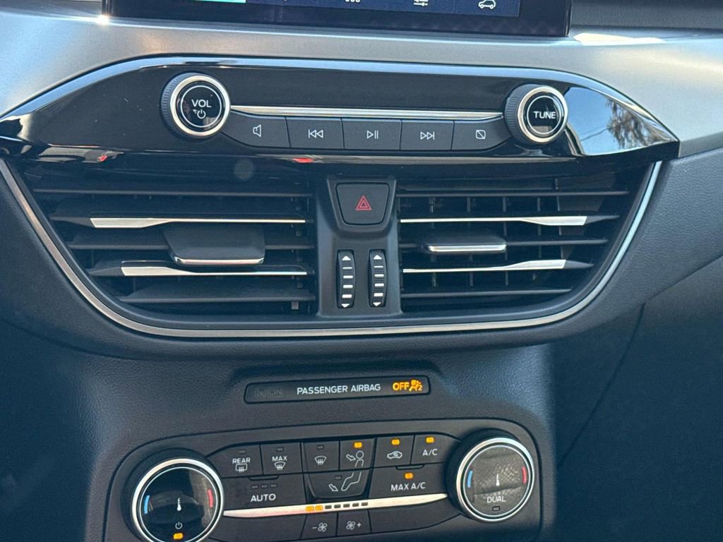 Certified 2024 Ford Escape Active image 18