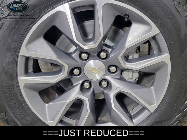 Used 2021 Chevrolet Silverado 1500 LT w/ Convenience Package II AWD/4WD image 10