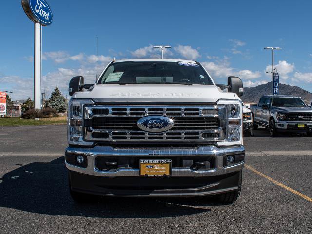 Certified 2025 Ford F350 XLT w/ FX4 Off-Road Package AWD/4WD image 2