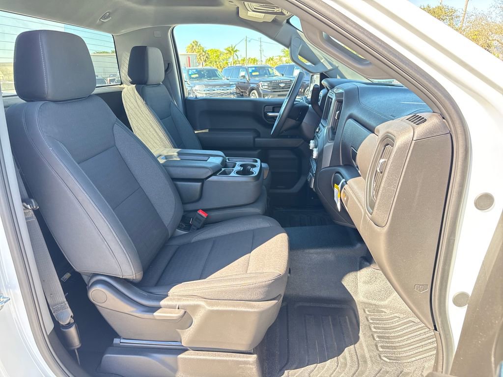 Used 2025 GMC Sierra 1500 Pro w/ Pro Value Package image 25