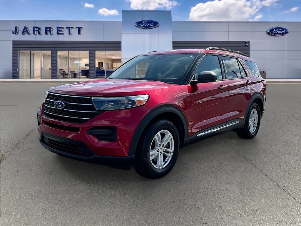 Certified 2020 Ford Explorer XLT RWD image 3