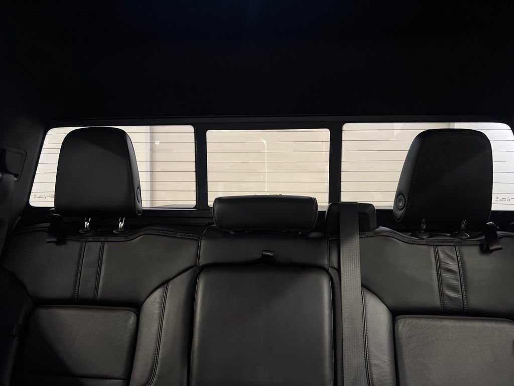 Used 2019 Chevrolet Silverado 1500 High Country w/ Technology Package AWD/4WD image 31