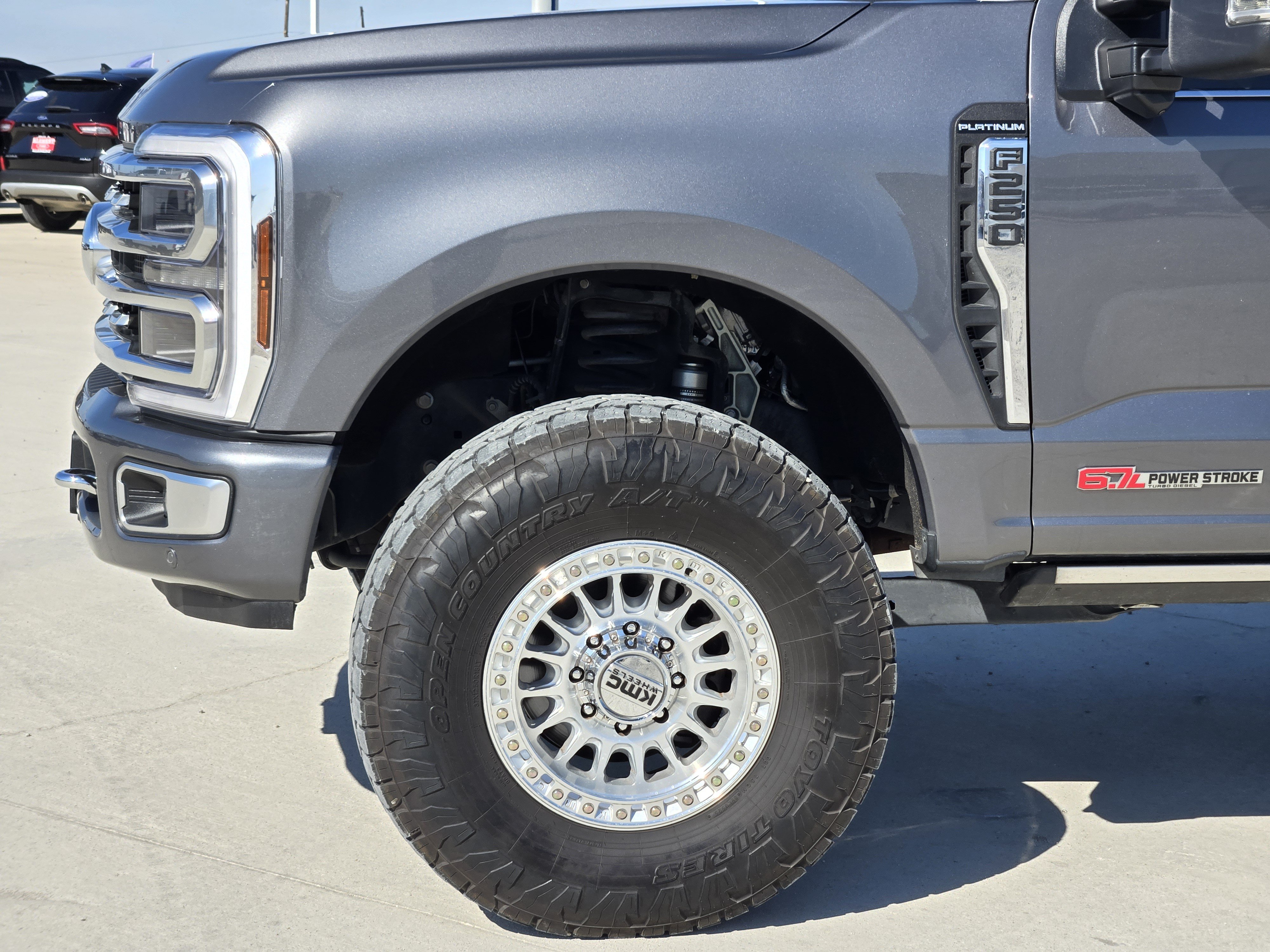 Certified 2024 Ford F250 Platinum w/ Tremor Off-Road Package AWD/4WD image 7