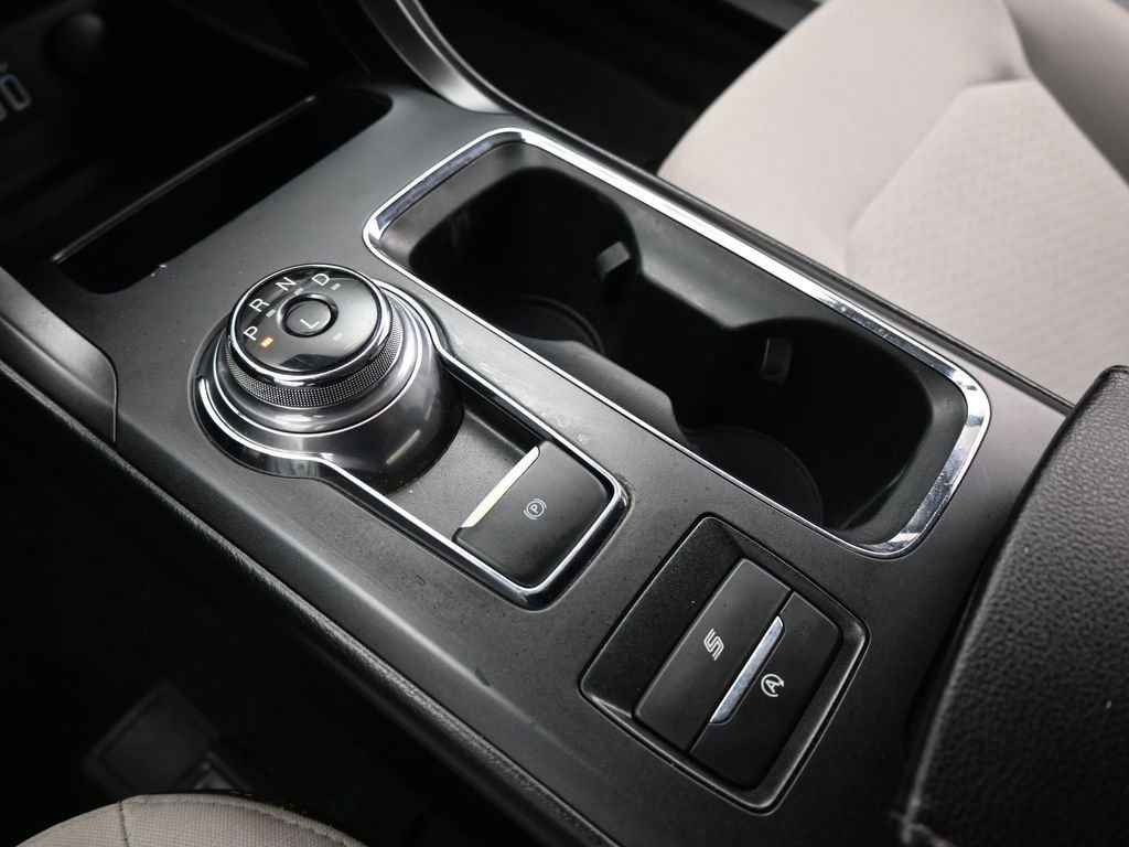 Certified 2020 Ford Fusion SE w/ Equipment Group 151A image 45