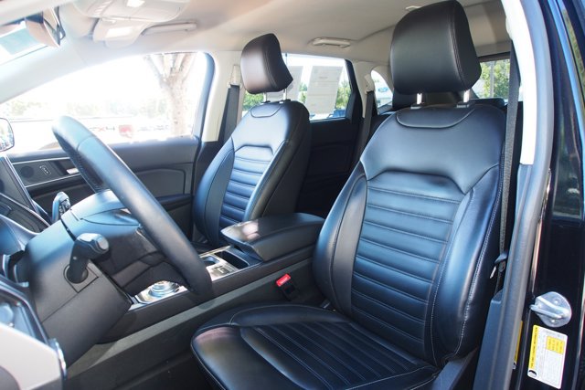 Certified 2024 Ford Edge SEL w/ Convenience Package AWD/4WD image 18