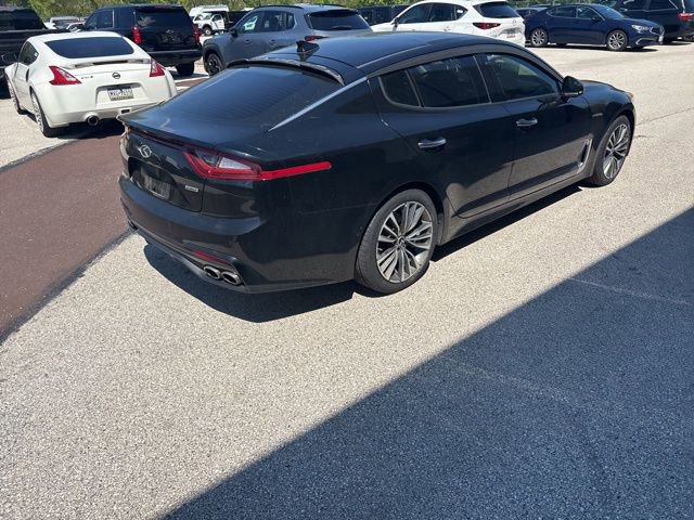 Used 2018 Kia Stinger Premium AWD/4WD image 24