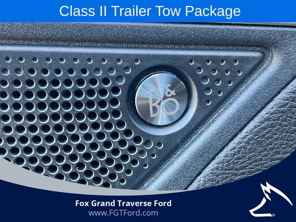 Certified 2024 Ford Edge Titanium w/ Class II Trailer Tow Package AWD/4WD image 19