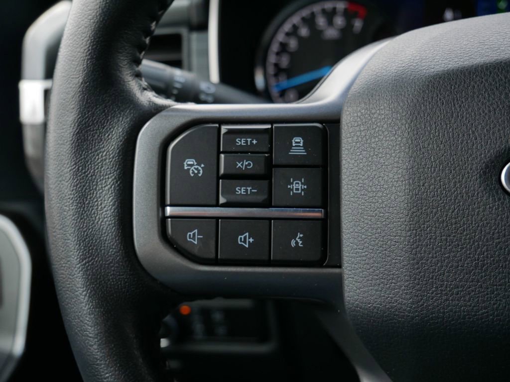 Certified 2021 Ford F150 XLT w/ Equipment Group 302A High image 18