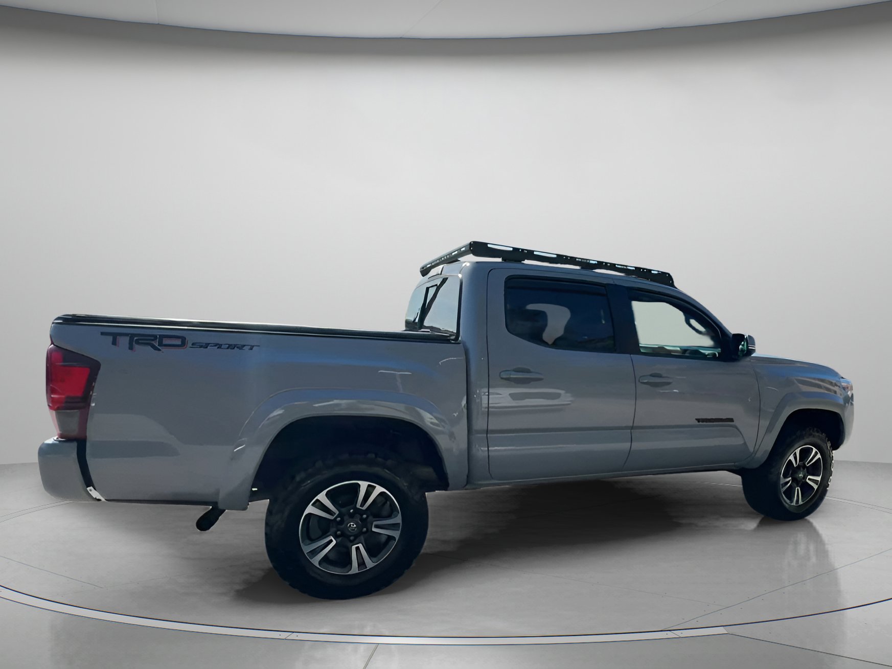 Used 2019 Toyota Tacoma TRD Sport image 29