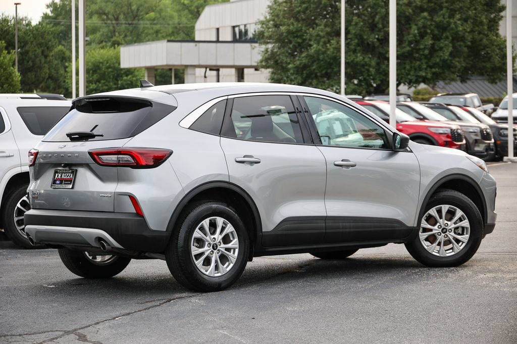 Certified 2023 Ford Escape Active AWD/4WD image 21
