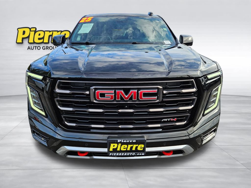 Used 2025 GMC Yukon AT4 Ultimate AWD/4WD image 8