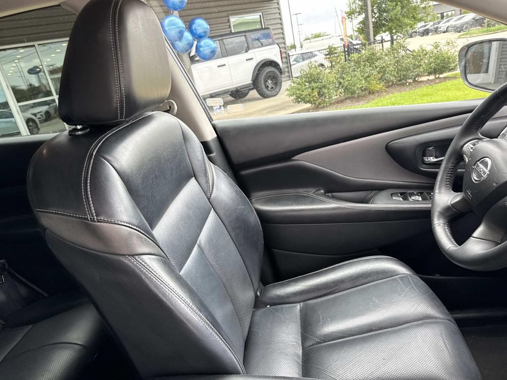 Used 2020 Nissan Murano SL w/ Moonroof Package FWD image 15