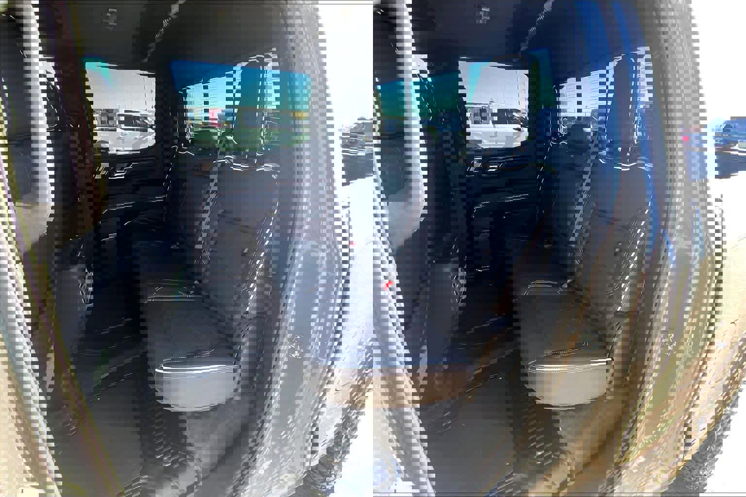 Used 2025 GMC Sierra 1500 AT4X image 20