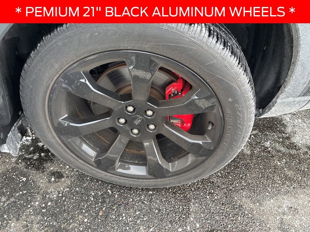 Certified 2022 Ford Explorer ST w/ ST Street Pack image 4