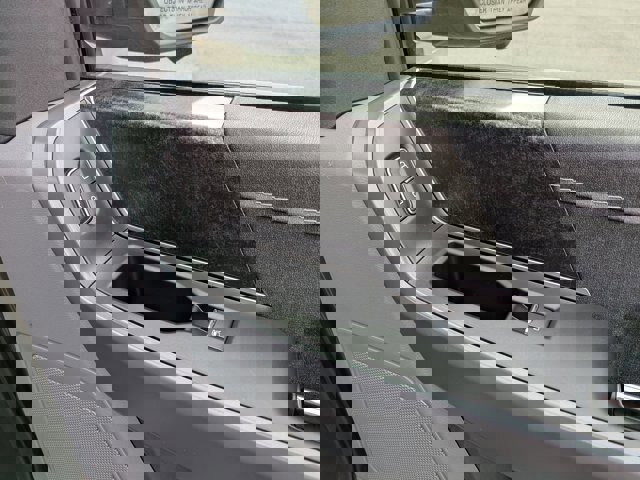 Certified 2023 Ford F150 Lightning XLT image 35