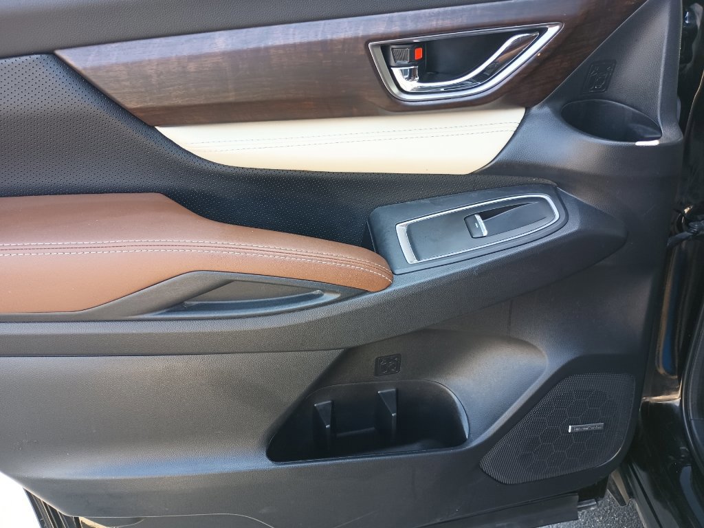 Used 2022 Subaru Ascent Touring AWD/4WD image 25