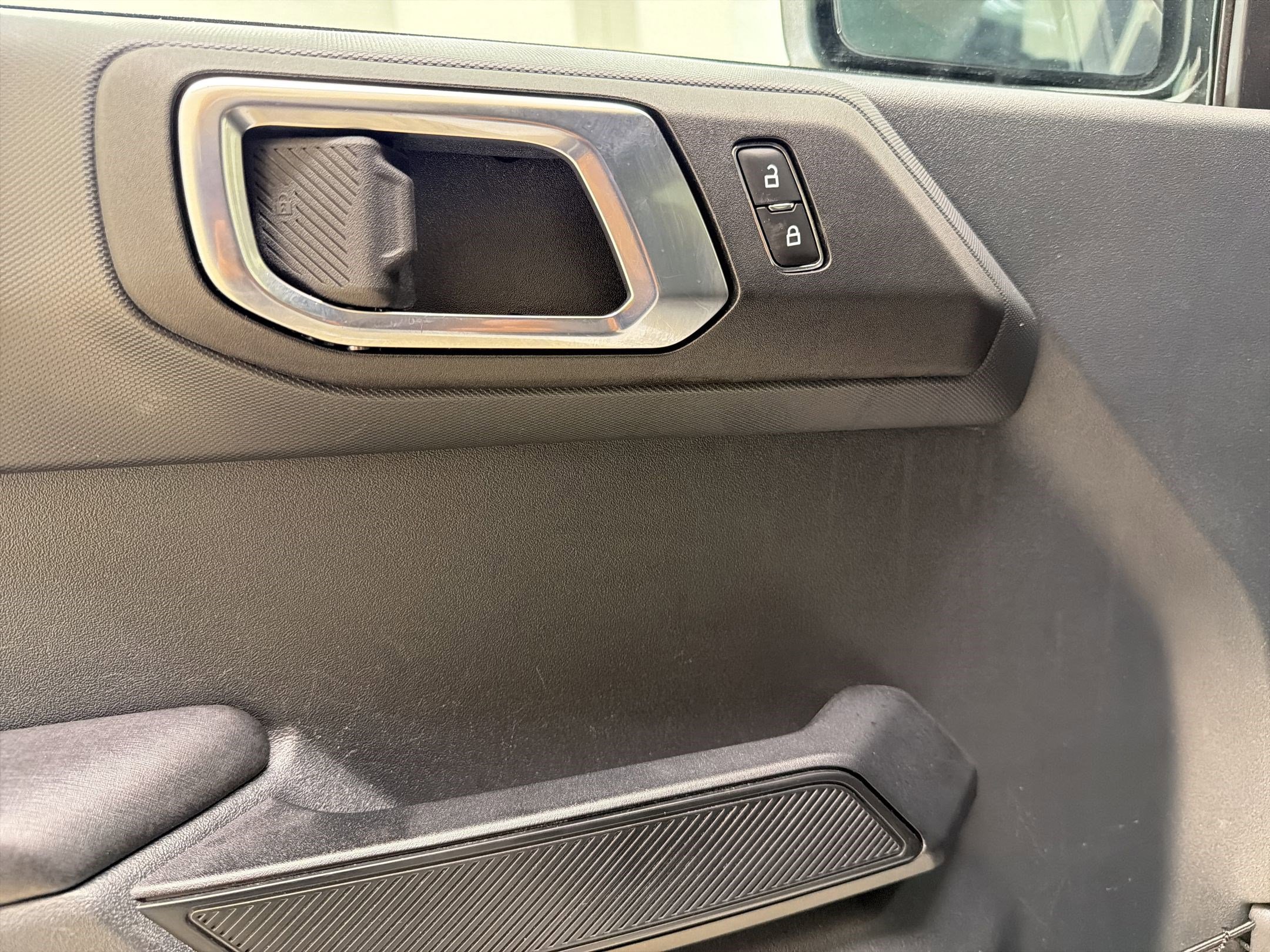 Certified 2025 Ford Bronco Big Bend image 21