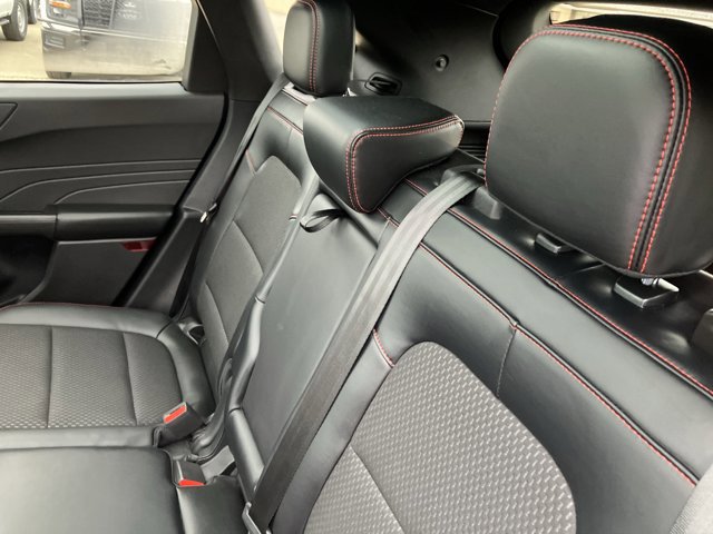 Certified 2023 Ford Escape ST-Line w/ Tech Pack #1 image 28