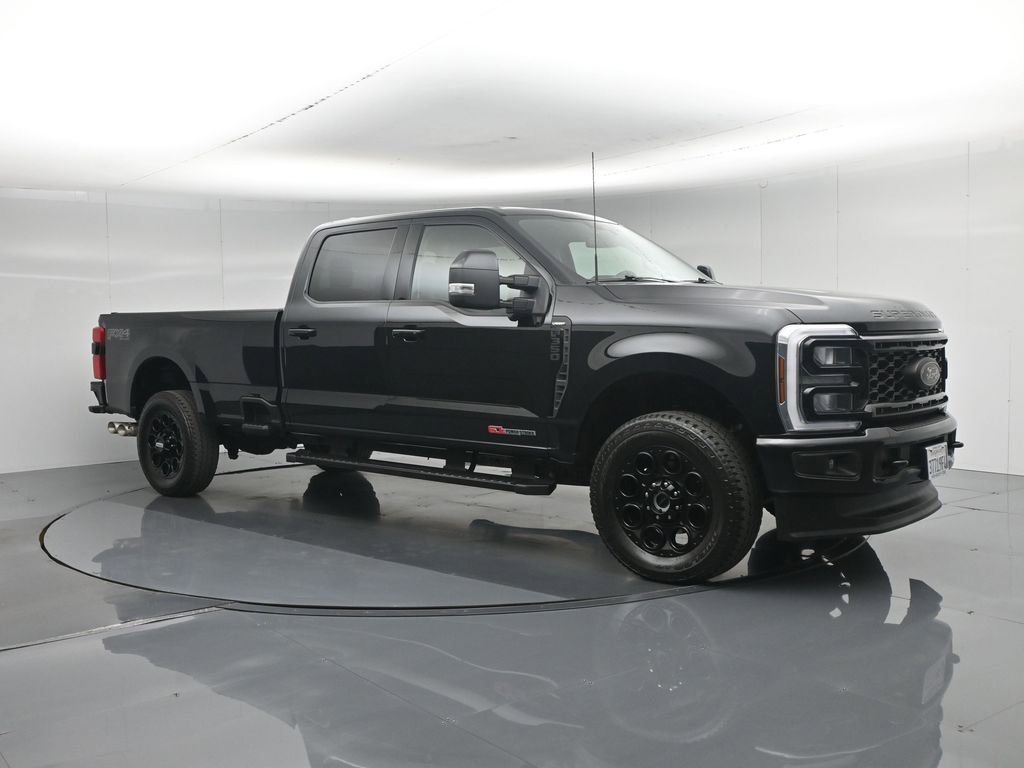 Certified 2025 Ford F350 Lariat w/ Black Appearance Package AWD/4WD image 30