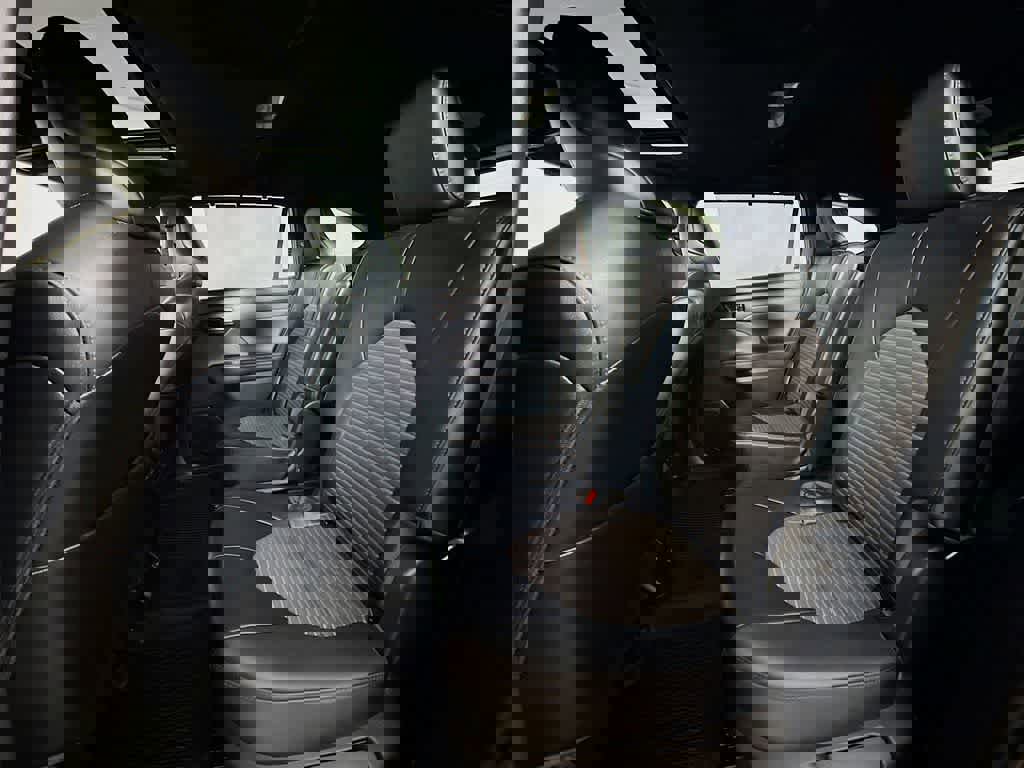 Used 2022 Toyota Highlander XSE image 14