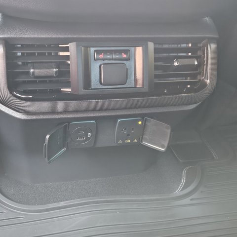 Certified 2023 Ford F150 Lightning Platinum image 21