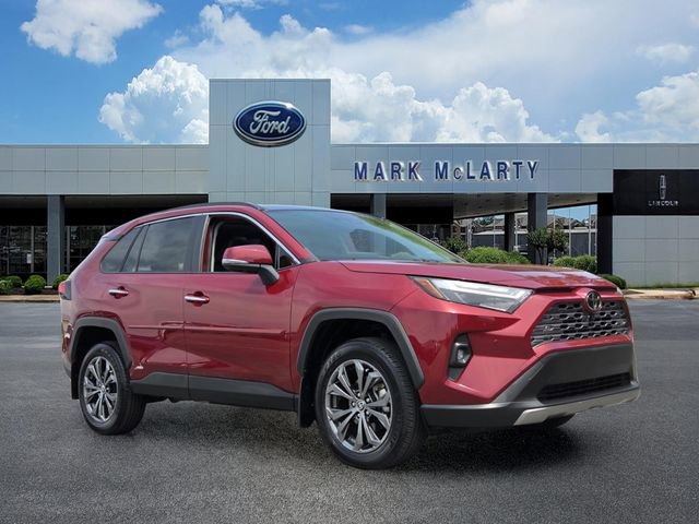Used 2025 Toyota RAV4 Limited w/ Advanced Technology Package AWD/4WD image 7