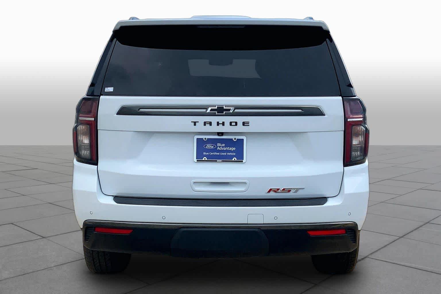 Used 2022 Chevrolet Tahoe RST w/ Luxury Package RWD image 5