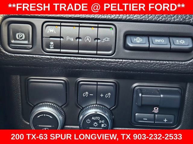 Used 2021 GMC Yukon XL Denali w/ Denali Ultimate Package image 29