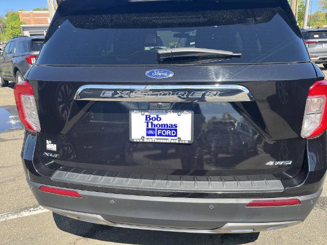 Certified 2022 Ford Explorer XLT w/ Equipment Group 202A AWD/4WD image 4